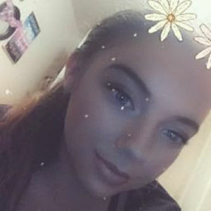 Meet your Posher, Julieonna